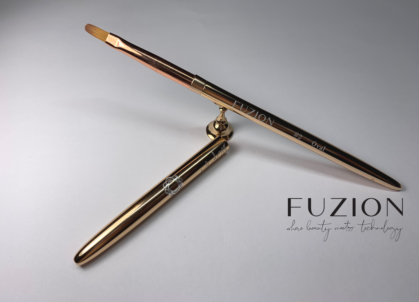 Fuzion Signature Series Gel Brushes and Detailers with Lids